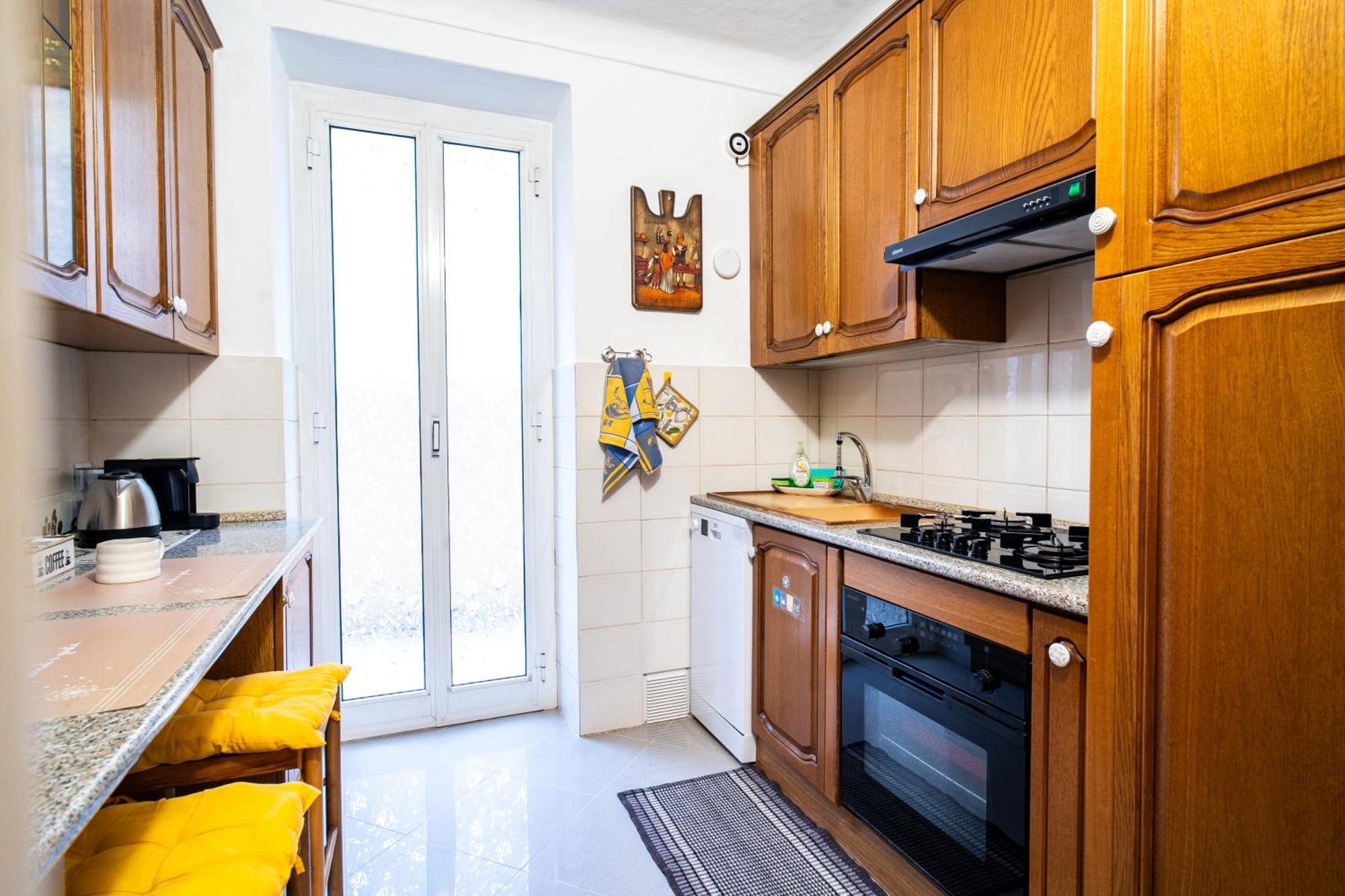 Casa Stefi Sunremo - Parcheggio Privato, 500 Mt Dalla Spiaggia ซานเรโม ภายนอก รูปภาพ