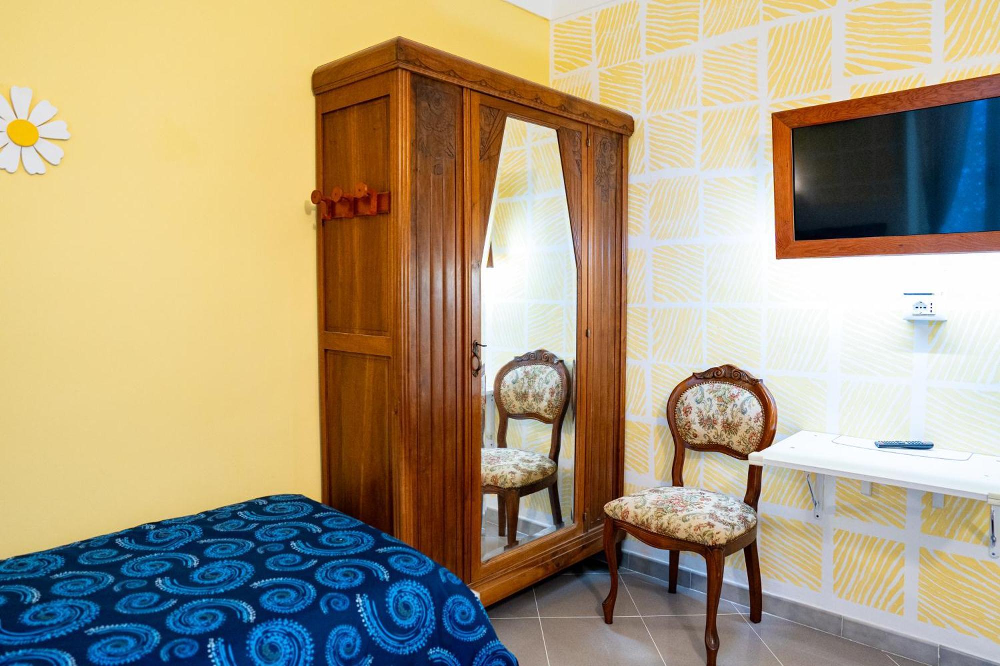 Casa Stefi Sunremo - Parcheggio Privato, 500 Mt Dalla Spiaggia ซานเรโม ภายนอก รูปภาพ